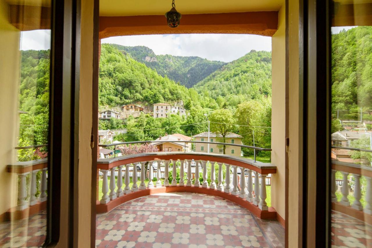 B&B Il Giardino Di Pradleves Exteriör bild